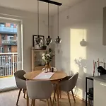 Lys Og Moderne 3-romsleilighet Pa Lilleby דירה טרונדהיים