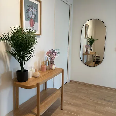 Διαμέρισμα Lys Og Moderne 3-romsleilighet Pa Lilleby