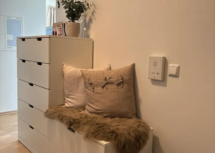 Apartment Lys Og Moderne 3-romsleilighet Pa Lilleby *